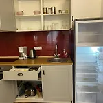 Mira Center Residence
